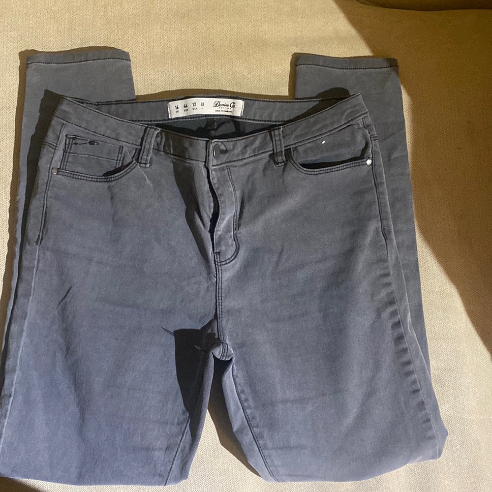 Gray denim jeans lots of stretch